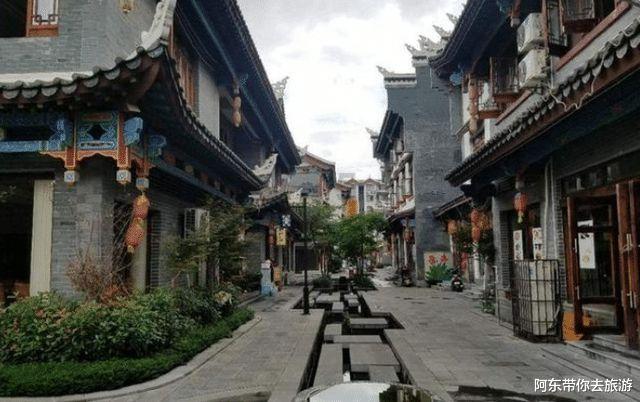 逃离拇指山地